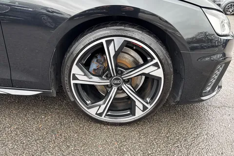 RO72GHA Audi A4 Black Edition 35 TDI 163 PS S tronic Thumbnail #11