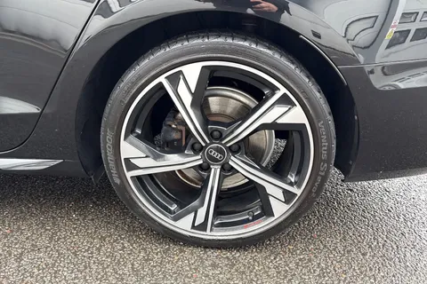 RO72GHA Audi A4 Black Edition 35 TDI 163 PS S tronic Thumbnail #12