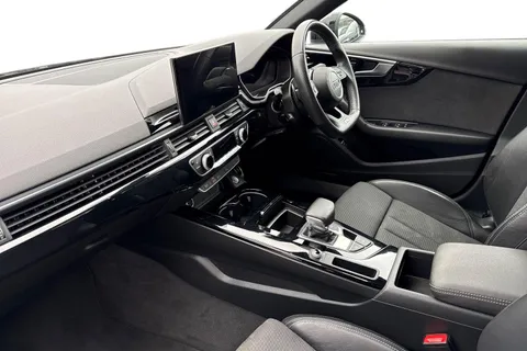 RO72GHA Audi A4 Black Edition 35 TDI 163 PS S tronic Thumbnail #16