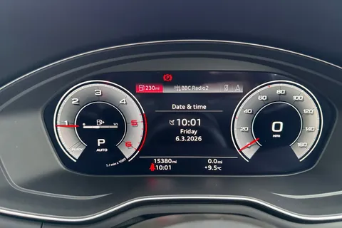 RO72GHA Audi A4 Black Edition 35 TDI 163 PS S tronic Thumbnail #31