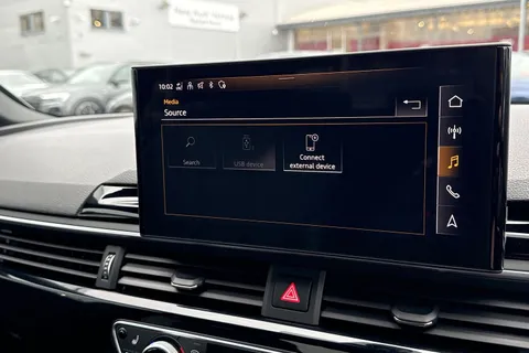 RO72GHA Audi A4 Black Edition 35 TDI 163 PS S tronic Thumbnail #38