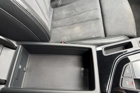 RO72GHA Audi A4 Black Edition 35 TDI 163 PS S tronic Thumbnail #51