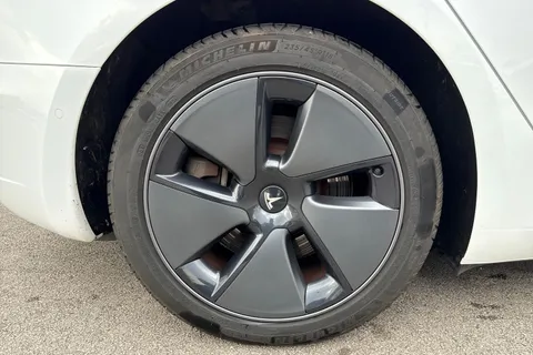 WP71KSU Tesla Model 3 Standard Range Plus Auto RWD 4dr Thumbnail #11
