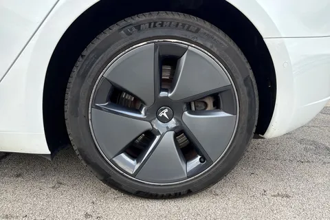 WP71KSU Tesla Model 3 Standard Range Plus Auto RWD 4dr Thumbnail #14