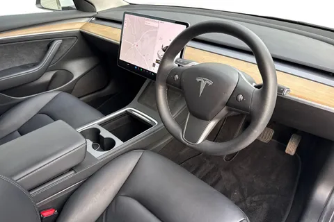 WP71KSU Tesla Model 3 Standard Range Plus Auto RWD 4dr Thumbnail #15