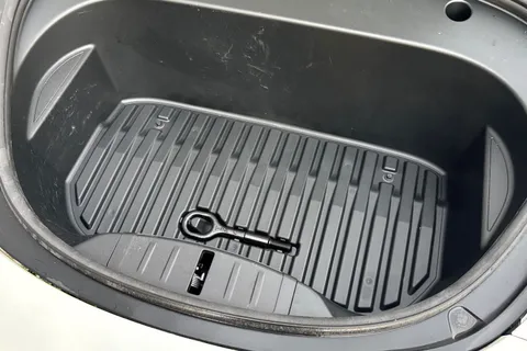 WP71KSU Tesla Model 3 Standard Range Plus Auto RWD 4dr Thumbnail #45