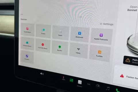 WP71KSU Tesla Model 3 Standard Range Plus Auto RWD 4dr Thumbnail #52