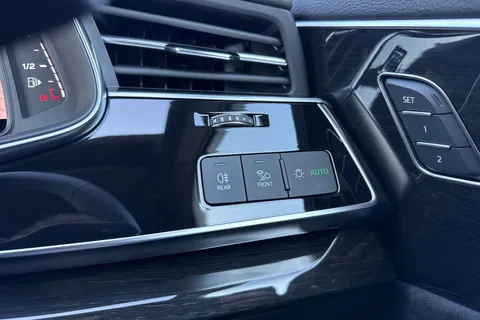 43 of 63 for Audi Q7 SUV Black Edition TDI quattro 231 PS tiptronic