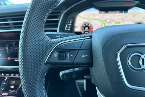 44 of 63 for Audi Q7 SUV Black Edition TDI quattro 231 PS tiptronic