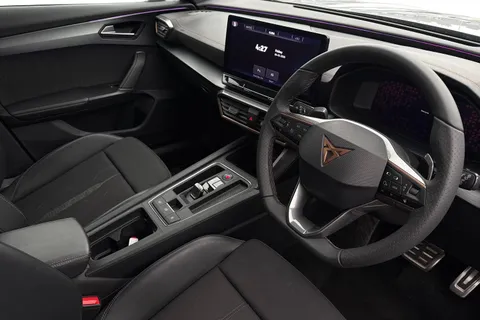 8 of 45 for CUPRA Formentor 1.4 eHybrid 12.8kWh VZ1 DSG Euro 6 (s/s) 5dr