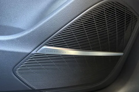 58 of 63 for Audi Q7 SUV Black Edition TDI quattro 231 PS tiptronic