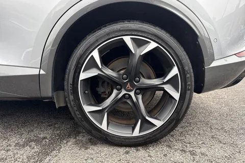 23 of 45 for CUPRA Formentor 1.4 eHybrid 12.8kWh VZ1 DSG Euro 6 (s/s) 5dr