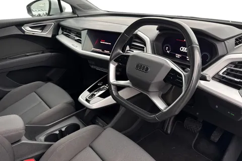 DA71FZE Audi Q4 e-tron Q4 Sportback Sport 35 e-tron  125,00 kW Thumbnail #15