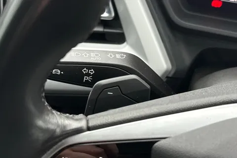 DA71FZE Audi Q4 e-tron Q4 Sportback Sport 35 e-tron  125,00 kW Thumbnail #42