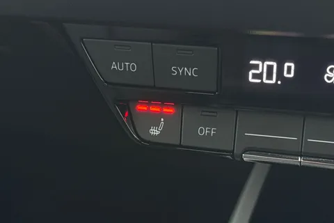 DA71FZE Audi Q4 e-tron Q4 Sportback Sport 35 e-tron  125,00 kW Thumbnail #50