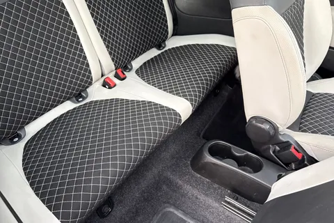 DL69PWZ FIAT 500 1.2 Star Euro 6 (s/s) 3dr Thumbnail #33