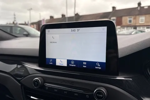 29 of 46 for Ford Focus 1.0T EcoBoost ST-Line Euro 6 (s/s) 5dr