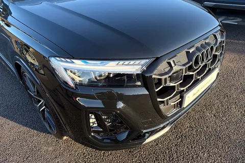 DF75XPU Audi SQ7 SQ7 TFSI Quattro Vorsprung 5dr Tiptronic Thumbnail #9