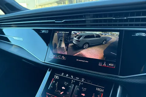 DF75XPU Audi SQ7 SQ7 TFSI Quattro Vorsprung 5dr Tiptronic Thumbnail #36