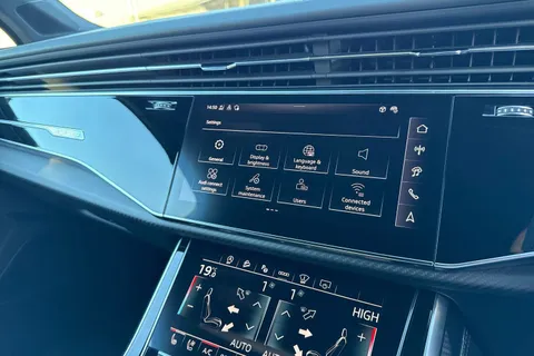 DF75XPU Audi SQ7 SQ7 TFSI Quattro Vorsprung 5dr Tiptronic Thumbnail #53