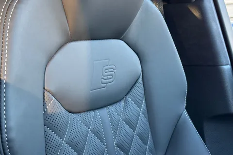 DF75XPU Audi SQ7 SQ7 TFSI Quattro Vorsprung 5dr Tiptronic Thumbnail #59