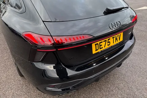 DE75TKV Audi A6 Avant Avant Edition 1 TDI quattro 204 PS S tronic Thumbnail #8