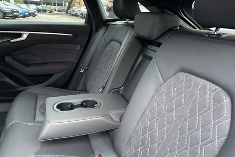 DE75TKV Audi A6 Avant Avant Edition 1 TDI quattro 204 PS S tronic Thumbnail #19