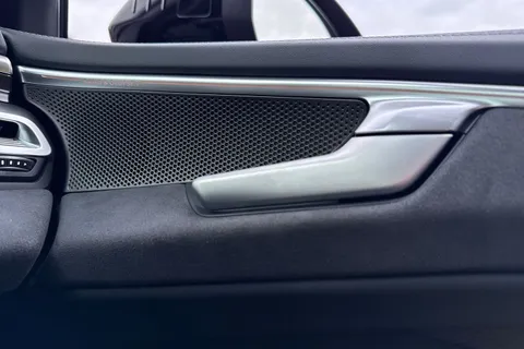 DE75TKV Audi A6 Avant Avant Edition 1 TDI quattro 204 PS S tronic Thumbnail #21