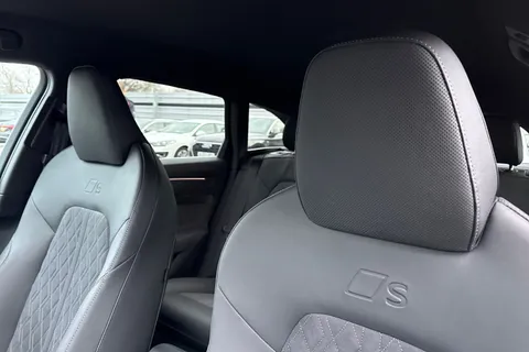 DE75TKV Audi A6 Avant Avant Edition 1 TDI quattro 204 PS S tronic Thumbnail #24