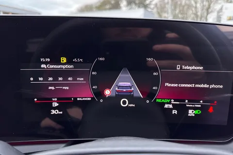 DE75TKV Audi A6 Avant Avant Edition 1 TDI quattro 204 PS S tronic Thumbnail #28