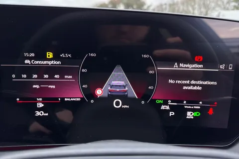 DE75TKV Audi A6 Avant Avant Edition 1 TDI quattro 204 PS S tronic Thumbnail #29