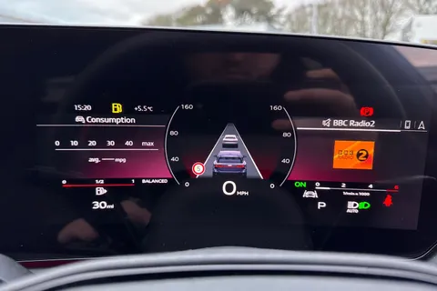 DE75TKV Audi A6 Avant Avant Edition 1 TDI quattro 204 PS S tronic Thumbnail #30