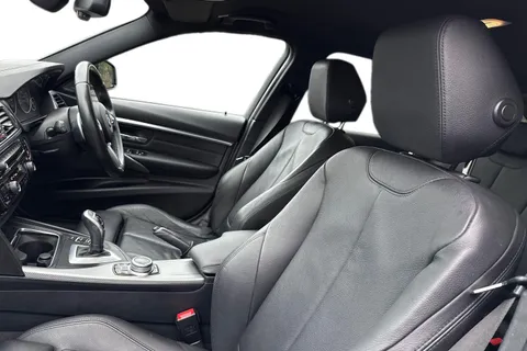 YC19HED BMW 3 Series 2.0 320i M Sport Shadow Edition Touring Auto Euro 6 (s/s) 5dr Thumbnail #17