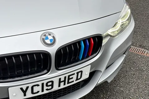 YC19HED BMW 3 Series 2.0 320i M Sport Shadow Edition Touring Auto Euro 6 (s/s) 5dr Thumbnail #28