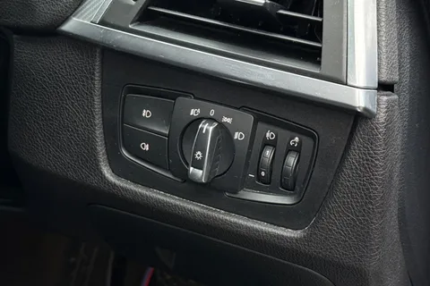 YC19HED BMW 3 Series 2.0 320i M Sport Shadow Edition Touring Auto Euro 6 (s/s) 5dr Thumbnail #37