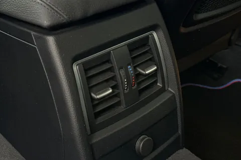 YC19HED BMW 3 Series 2.0 320i M Sport Shadow Edition Touring Auto Euro 6 (s/s) 5dr Thumbnail #40