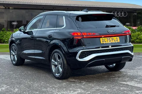 DC75PLO Audi Q3 SUV S line TFSI  150 PS S tronic Thumbnail #3
