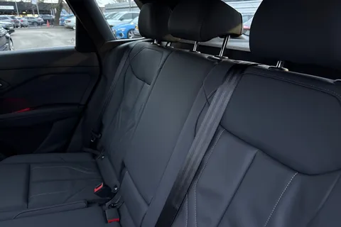DC75PLO Audi Q3 SUV S line TFSI  150 PS S tronic Thumbnail #19