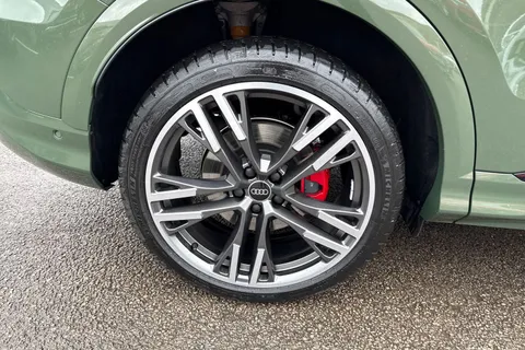 DC75THF Audi Q5 SUV Edition 1 TDI quattro 204 PS S tronic Thumbnail #11