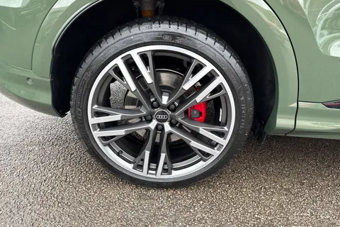 DC75THF Audi Q5 SUV Edition 1 TDI quattro 204 PS S tronic Thumbnail #13