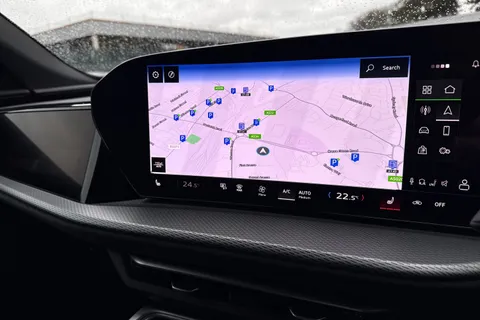 DC75THF Audi Q5 SUV Edition 1 TDI quattro 204 PS S tronic Thumbnail #17