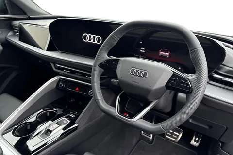 DC75THF Audi Q5 SUV Edition 1 TDI quattro 204 PS S tronic Thumbnail #18