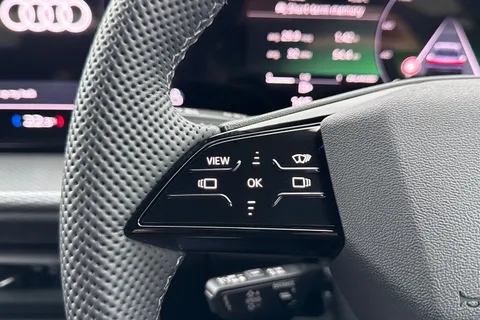 DC75THF Audi Q5 SUV Edition 1 TDI quattro 204 PS S tronic Thumbnail #27