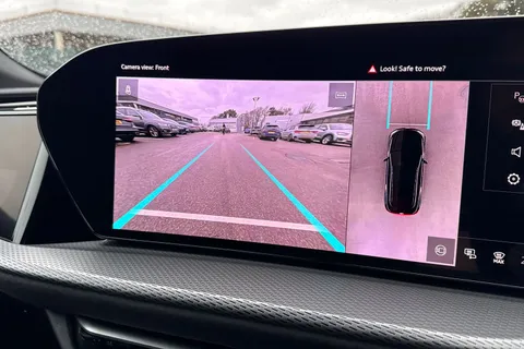 DC75THF Audi Q5 SUV Edition 1 TDI quattro 204 PS S tronic Thumbnail #31