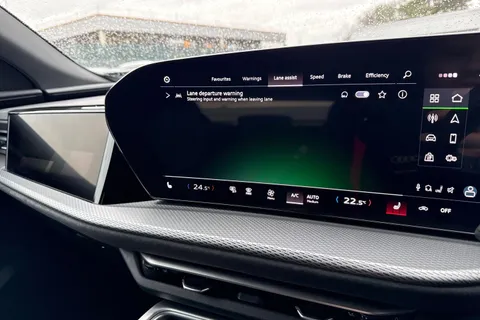 DC75THF Audi Q5 SUV Edition 1 TDI quattro 204 PS S tronic Thumbnail #44