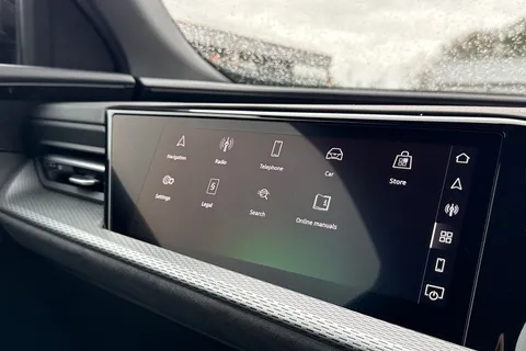 DC75THF Audi Q5 SUV Edition 1 TDI quattro 204 PS S tronic Thumbnail #51