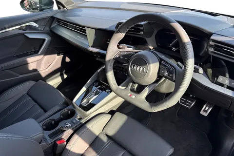 PX75YUS Audi A3 S line TFSI 150 PS S tronic Thumbnail #15