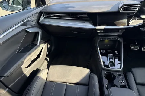 PX75YUS Audi A3 S line TFSI 150 PS S tronic Thumbnail #21