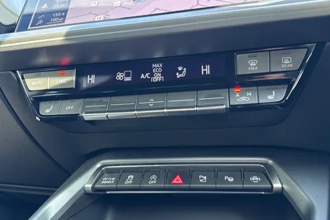 PX75YUS Audi A3 S line TFSI 150 PS S tronic Thumbnail #23