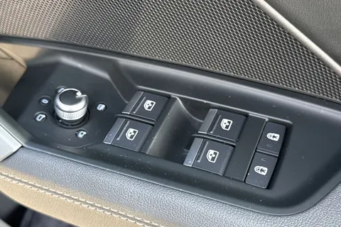 PX75YUS Audi A3 S line TFSI 150 PS S tronic Thumbnail #40